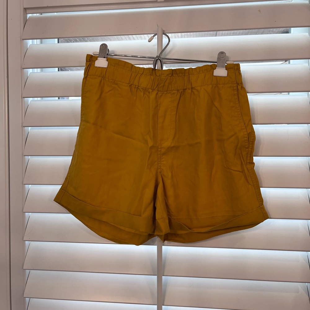 LOFT NWT Mustard Yellow Woman’s Shorts Size S